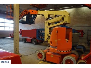 Articulated boom lift JLG 300 AJP: picture 1