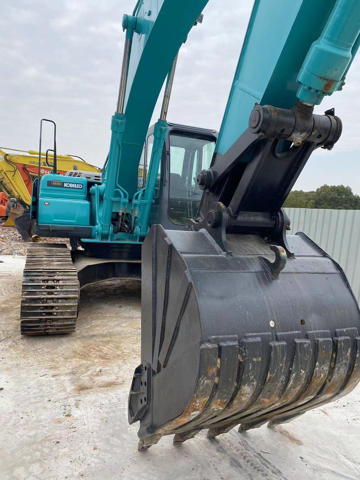 New Excavator KOBELCO USED SK200 ON SALE: picture 5