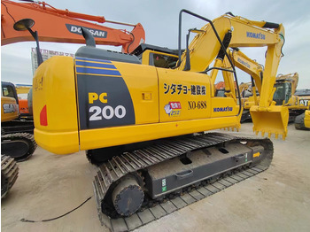 Crawler excavator KOMATSU PC200-8