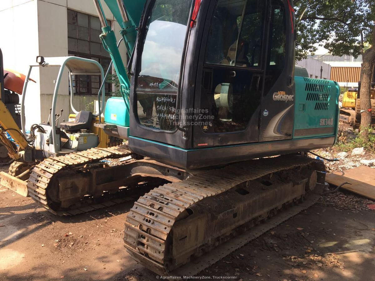 Crawler excavator Kobelco 140: picture 6