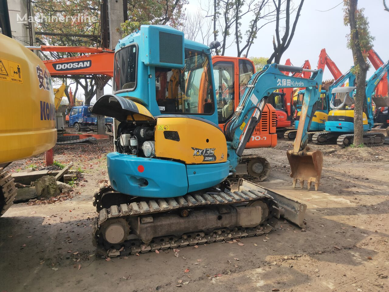 Crawler excavator Kubota KX135: picture 3