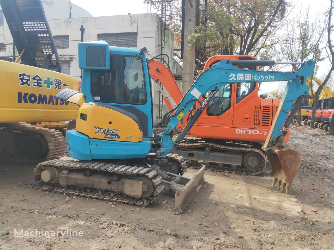Crawler excavator Kubota KX135: picture 2