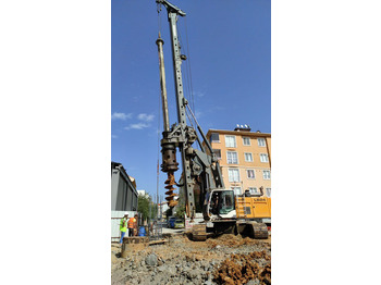 Drilling rig Liebherr LB24: picture 1