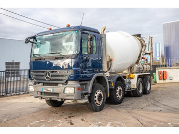 Concrete mixer truck MERCEDES-BENZ Actros 3241