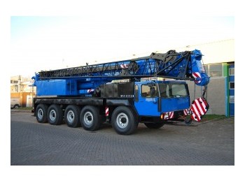 Liebherr LTM 1090 90 tons - Mobile crane