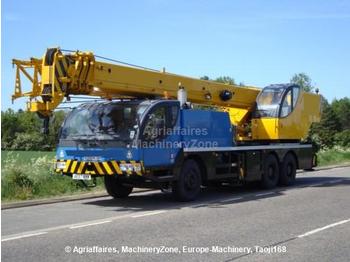 Zoomlion QY30 - Mobile crane