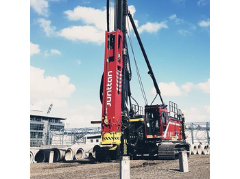 Junttan PM23J - Pile driver