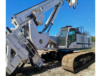 Soilmec SR-70 - Pile driver