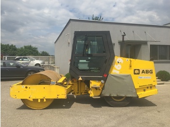 ABG Puma 169 AV - Pneumatic roller