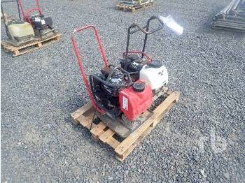 Plate compactor Qty Of 2: picture 1