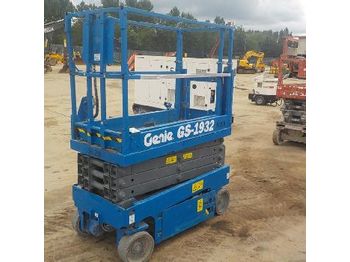 Scissor lift GENIE GS-1932