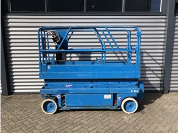 Scissor lift Genie GS2032 hoogwerker schaarhoogwerker 2000