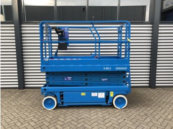Scissor lift Genie GS2646 hoogwerker schaarhoogwerker 2001
