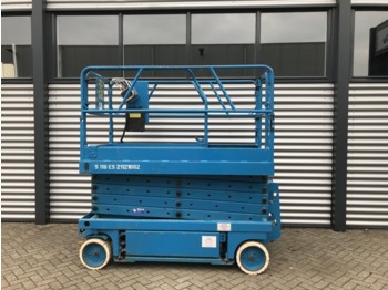 Scissor lift Genie GS3246 hoogwerker schaarhoogwerker 2002