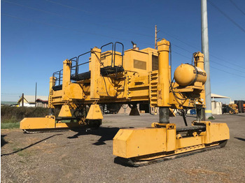 Gomaco GP 4000 - Slipform paver