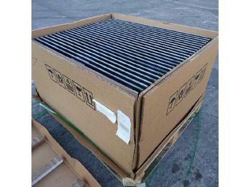 Generator set Unused Abound Solar 60Watt Solar Panels (2 Pallets, 100 of): picture 1