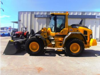 Wheel loader VOLVO L60H  for rent: picture 1