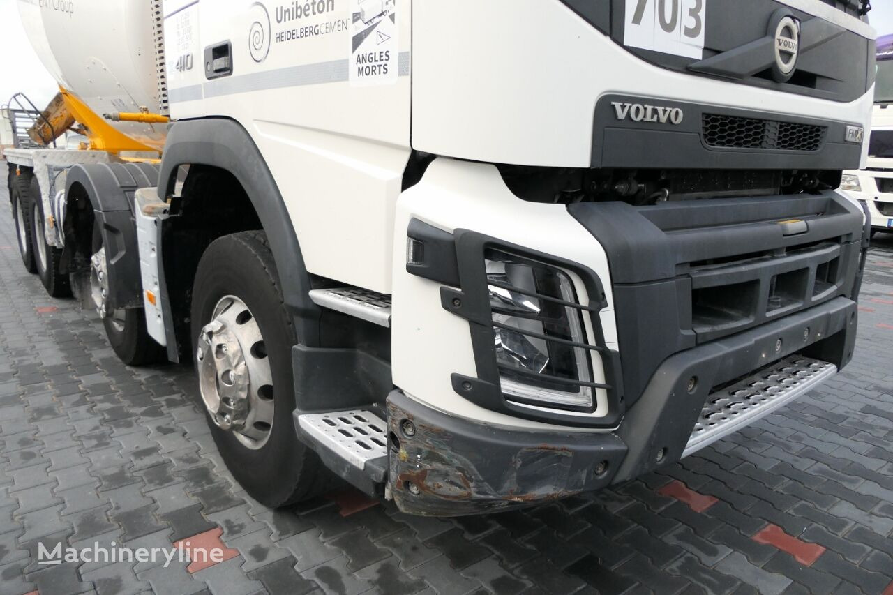 Concrete mixer truck Volvo FMX 410: picture 12