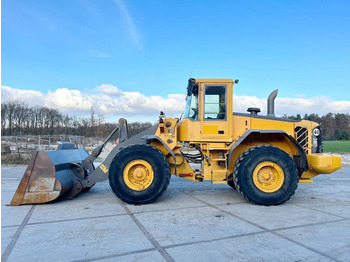 Wheel loader VOLVO