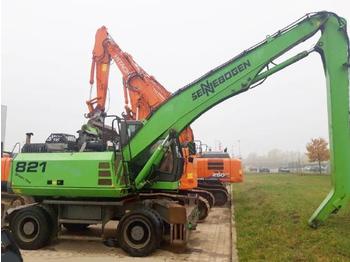 Waste/ industry handler Sennebogen 821