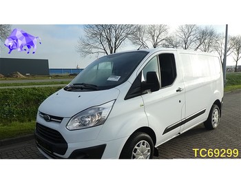 Delivery van Ford Transit Custom Euro 6