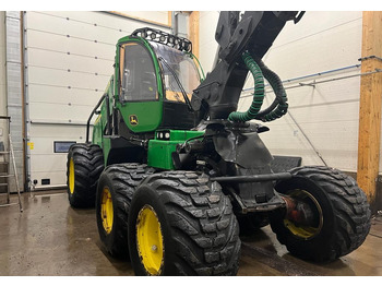 Forestry harvester JOHN DEERE