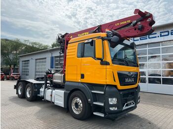 Timber transport MAN TGX 33.540 6x4 BLS Euro 6 Holztransporter + Kran