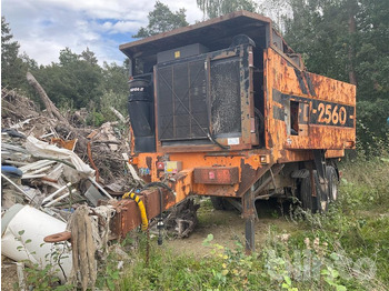  Doppstadt bison 2560 - Wood chipper