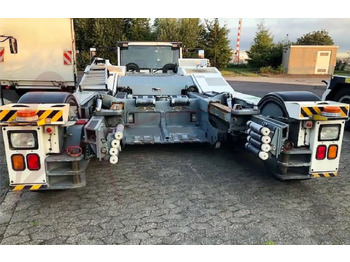  GOLDHOFER AST-2F 400 - Pushback tractor