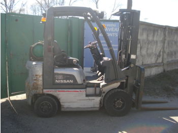 4-wheel front forklift NISSAN P1D1A15LQ