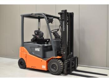 4-wheel front forklift TOYOTA 8FBMKT25