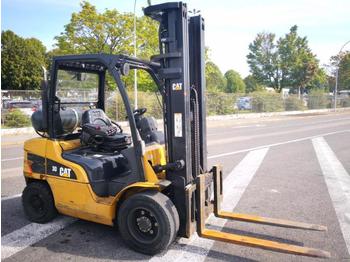 Forklift Caterpillar GP30N
