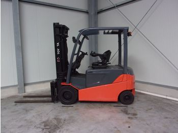 Forklift Toyota 8FBMT35