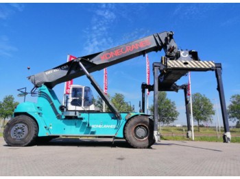 Reach stacker SMV 4531CB5