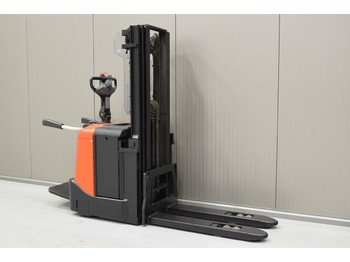 Stacker BT SPE 125