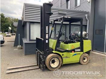 Forklift Clark CGP 35 H: picture 1