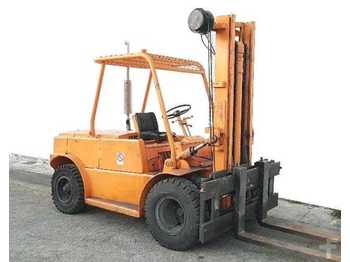 Forklift Clark DCY 110: picture 1