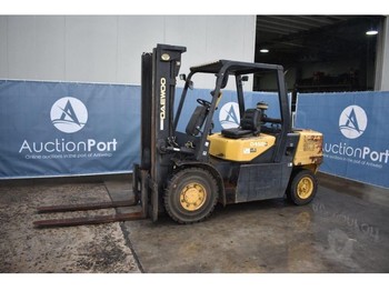 Forklift Daewoo D45SC-2: picture 1