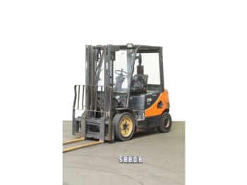 Doosan D 25 S-5 - Diesel forklift