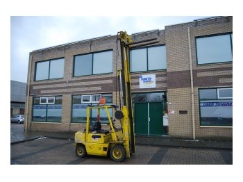 Komatsu FG 25-8 FORKLIFT - Diesel forklift
