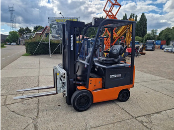 Doosan BC25-S-5 2500kg elektrisch ALS NIEUW! - Electric forklift