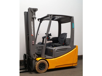 Electric forklift  Jungheinrich EFG216