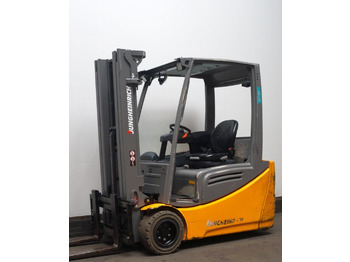 Electric forklift  Jungheinrich EFG220