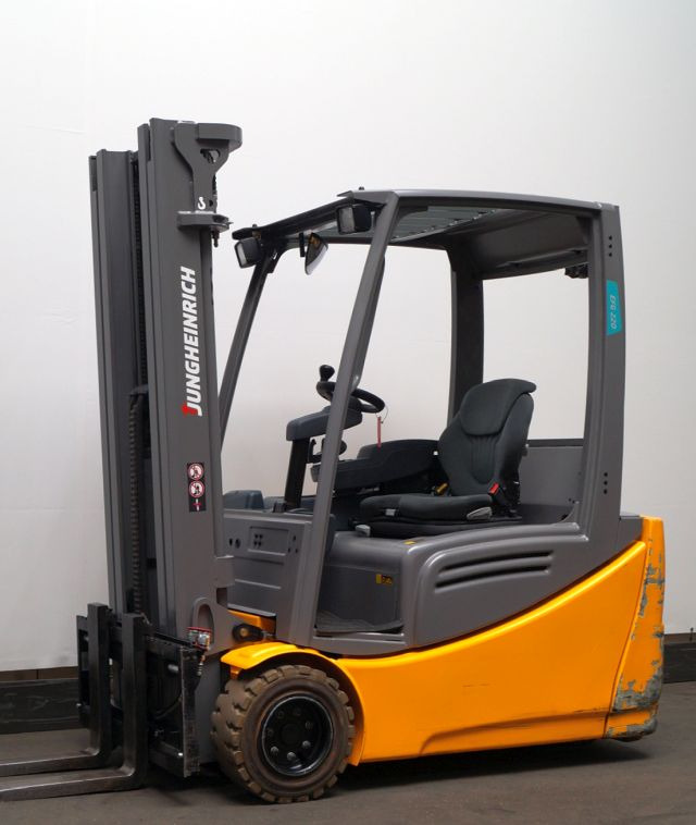 Electric forklift Jungheinrich EFG220