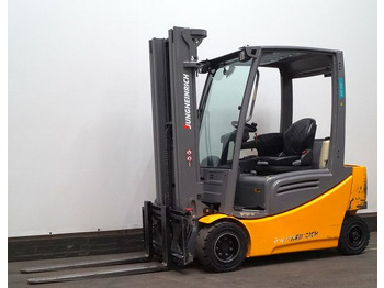 Electric forklift  Jungheinrich EFG320