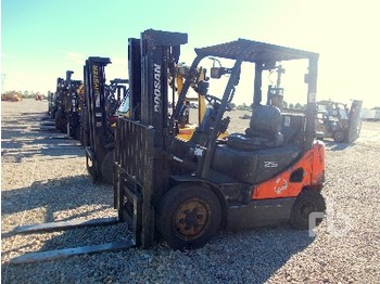 Doosan D25S - Forklift