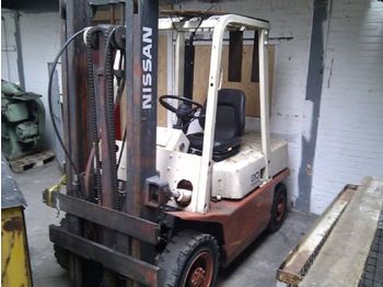 Nissan 2 ton heftruck - Forklift