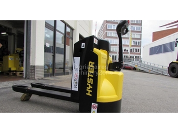 New Pallet truck Hyster P1.8: picture 1