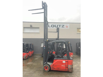 Electric forklift LINDE E16