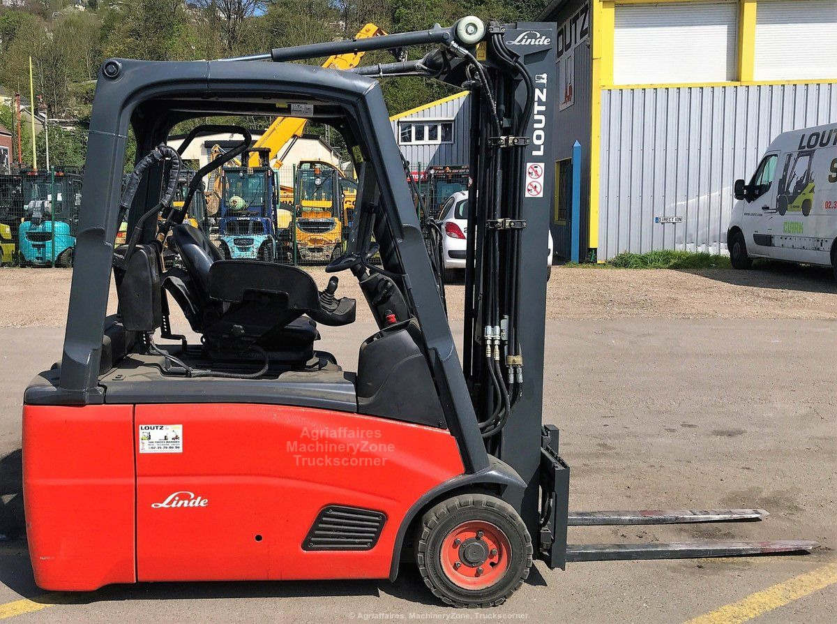 Electric forklift Linde E16L-01: picture 2